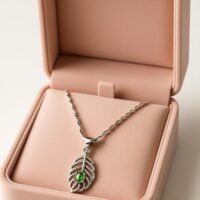 92.5 STERLING SILVER CHAIN WITH PANDET